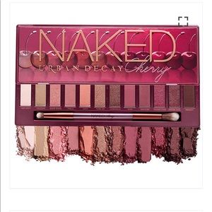 Naked Urban Decay Cherry eyeshadow Palette with brush